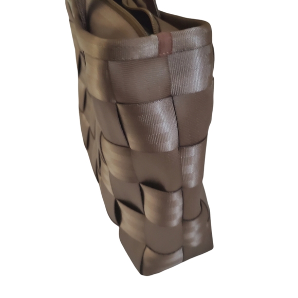 THE ORIGINAL SEATBELTLARGE  BAG Exclusive Mercedes-BENZ - Picture 7 of 14